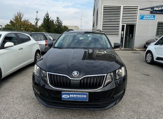 Skoda Octavia Octavia Wagon 2.0 tdi 150cv dsg completo