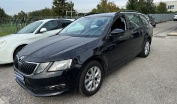 Skoda Octavia Octavia Wagon 2.0 tdi 150cv dsg completo