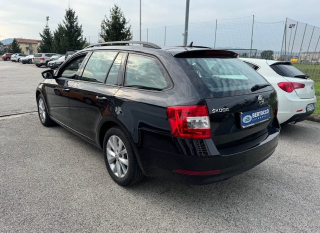 Skoda Octavia Octavia Wagon 2.0 tdi 150cv dsg completo